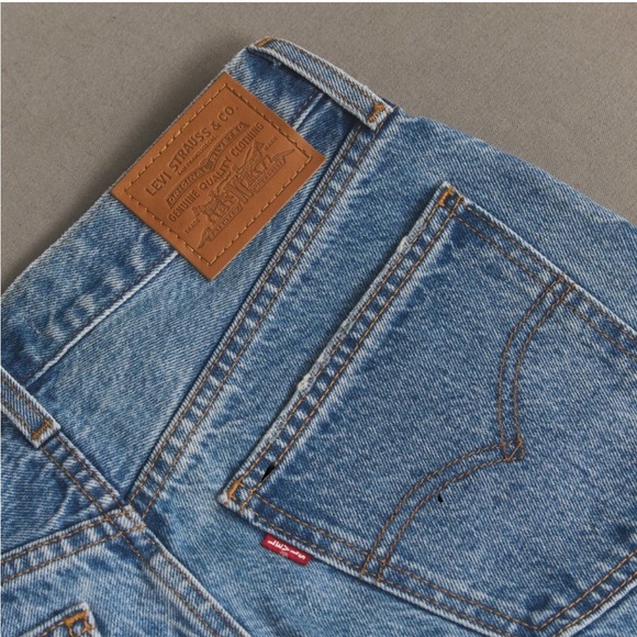 Levi’s Middy Straight Jeans Size 26 x 31 - Picture 5 of 7